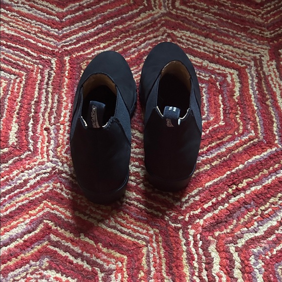 Blundstone Black Nubuck Women's Boots - Picture 5 of 8